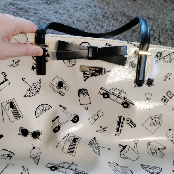 Authentic Kate Spade coated bag - Picture 3 of 5